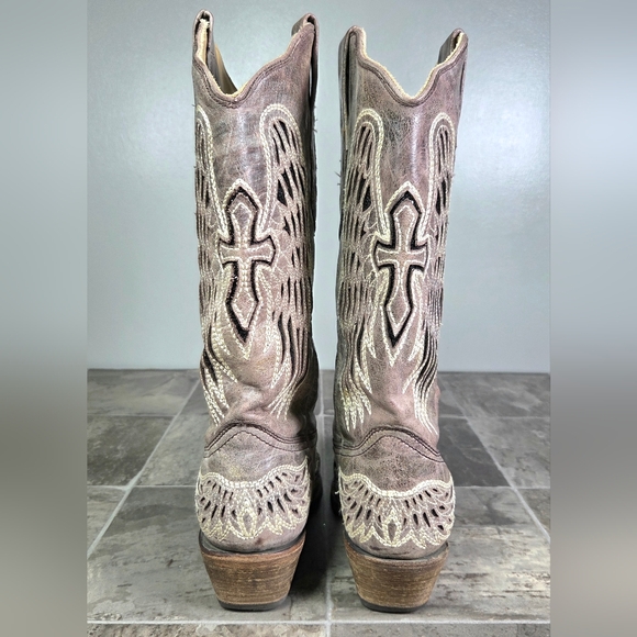Y2K CORRAL WING & CROSS DISTRESSED WESTERN SEQUIN BOOTS. - Picture 6 of 12
